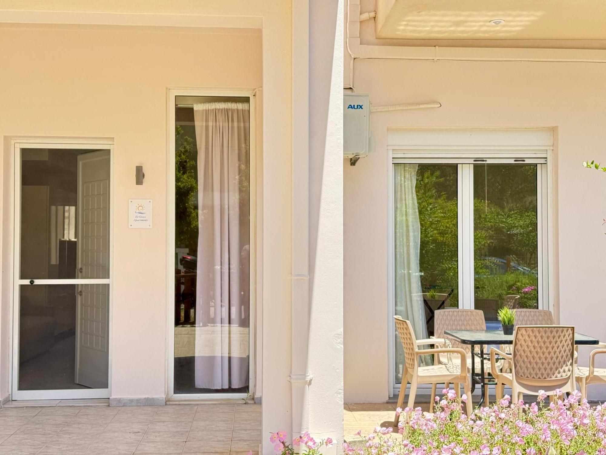 Spacious & Cozy Apartment, With Big Yard, In Kos Exterior foto